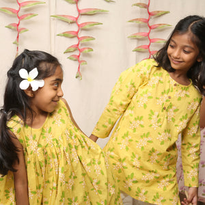 'A Bunch of Frangipani' - Kurta