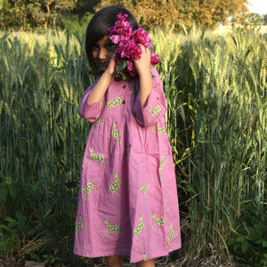 ‘A Cluster of Chinkaras’ Casual Dress