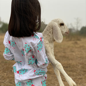 'A Flock of Sheep' Kurta Pyjama Set