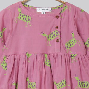 ‘A Cluster of Chinkaras’ Casual Dress